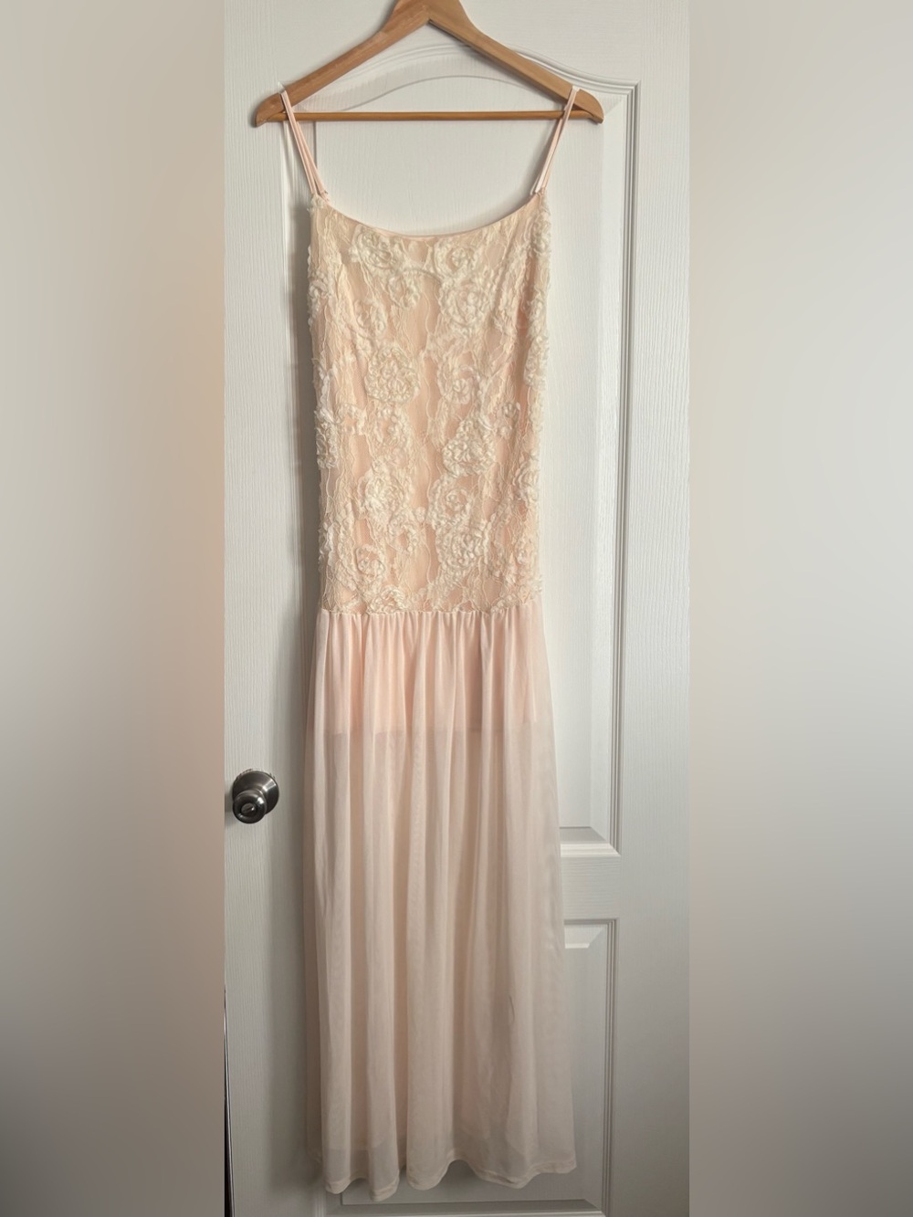 SHEIN Cream Lace Maxi Dress